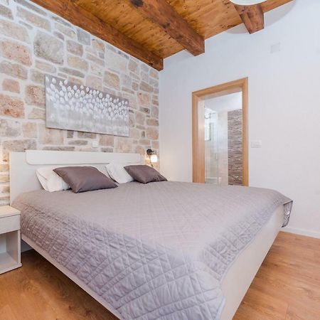 Villa Đelozija Sukošan Esterno foto