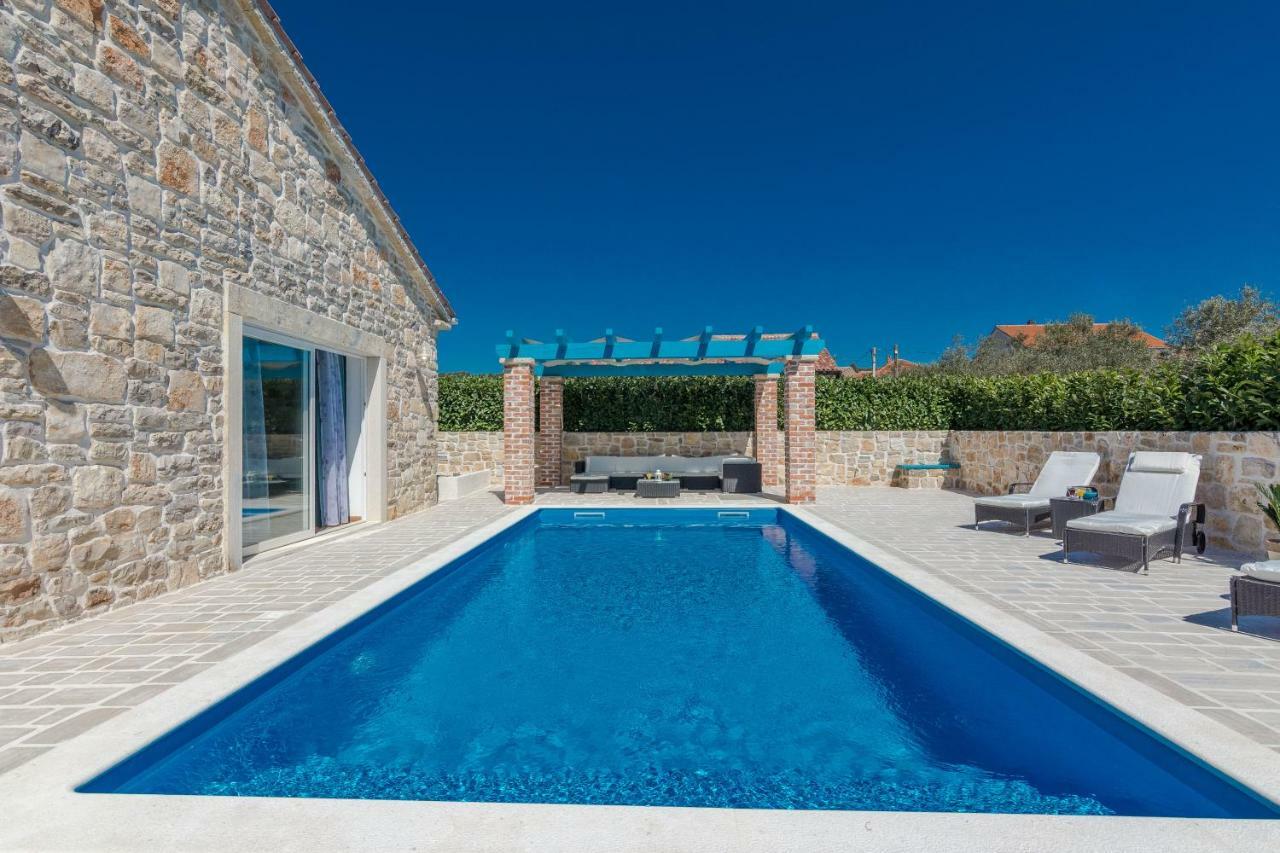 Villa Đelozija Sukošan Esterno foto
