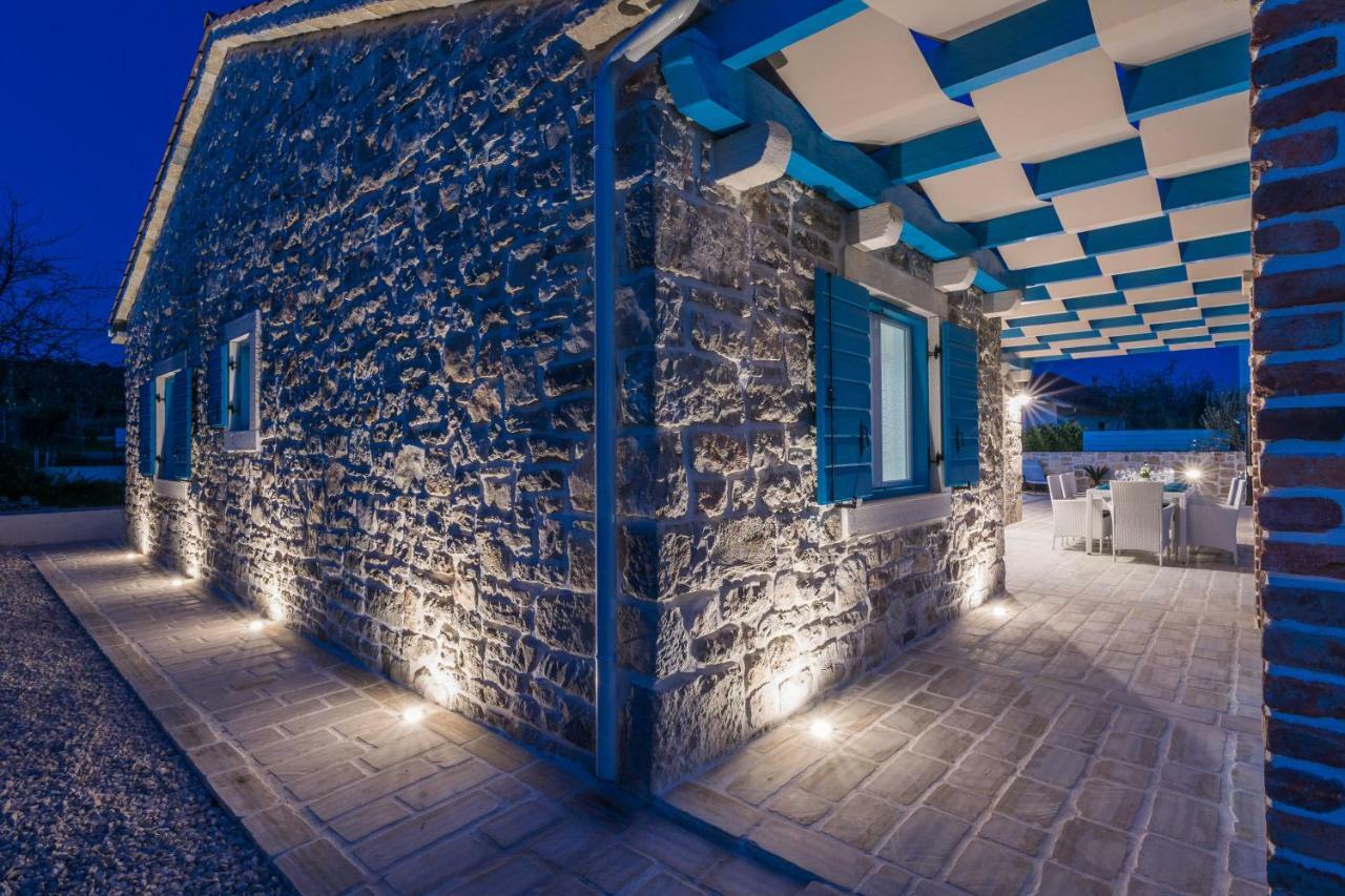 Villa Đelozija Sukošan Esterno foto