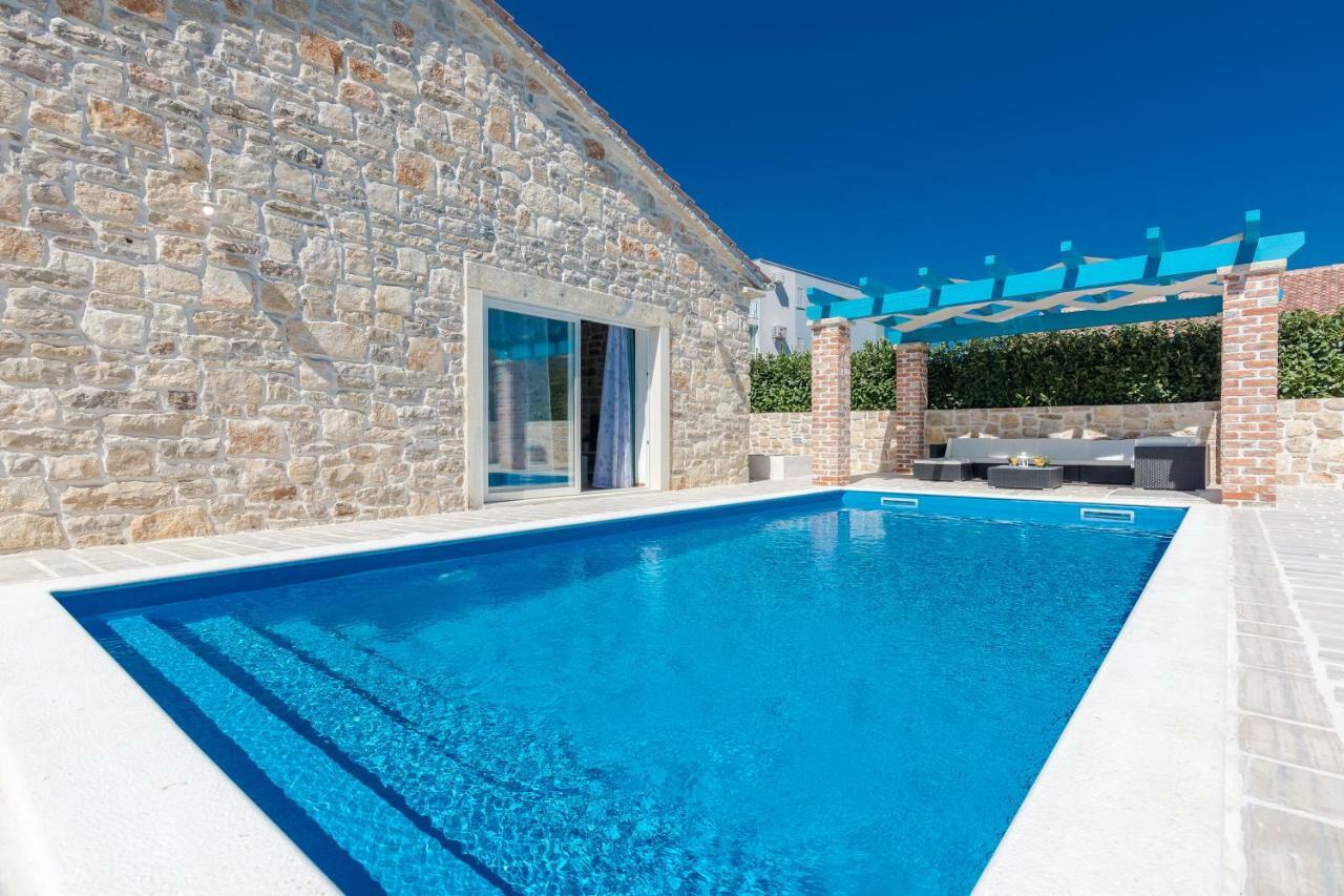Villa Đelozija Sukošan Esterno foto